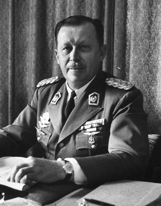 Portrait de Alfredo Astiz