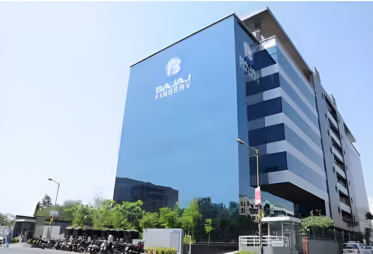Portrait de Bajaj Finance