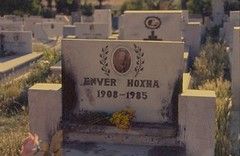 Portrait de Enver Hoxha