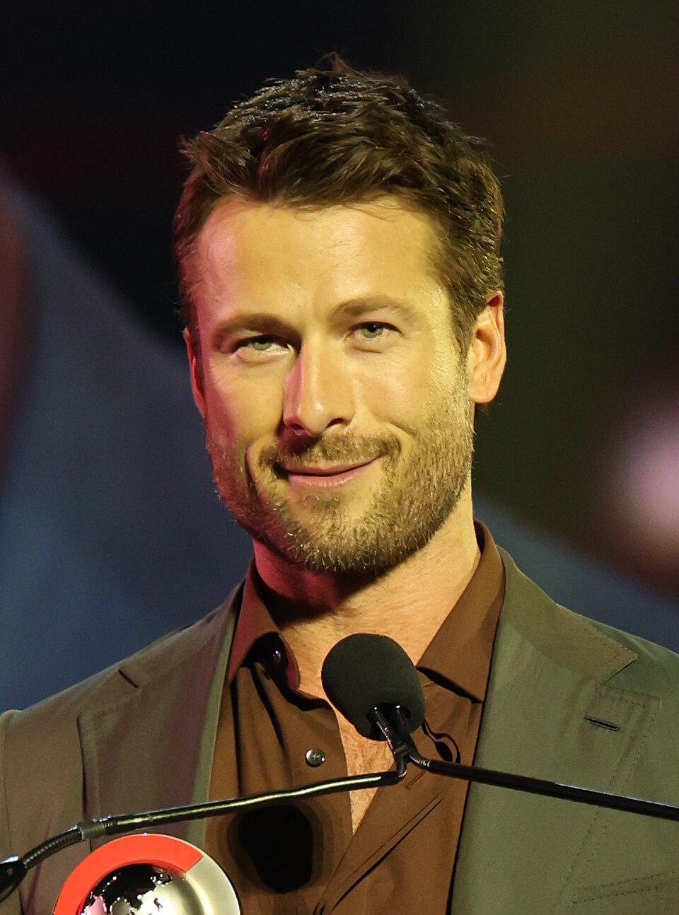 Portrait de Glen Powell