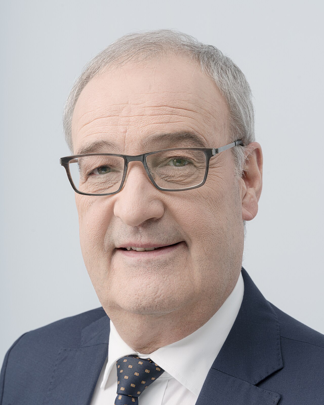 Portrait of Guy Parmelin
