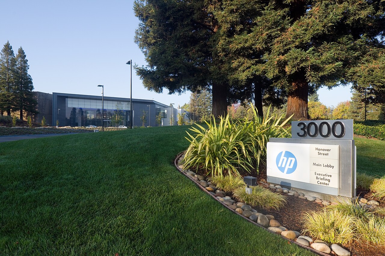 Portrait of HP Inc.