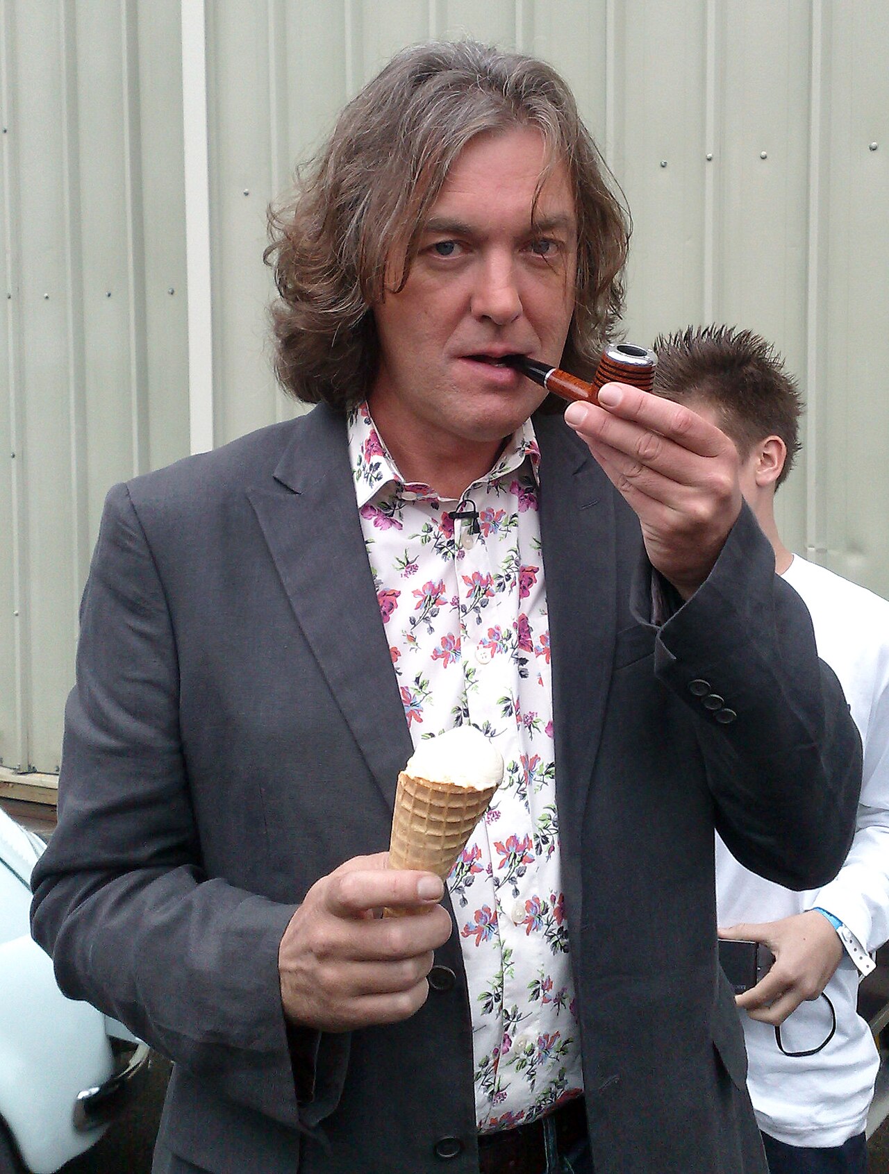 Portrait de James May
