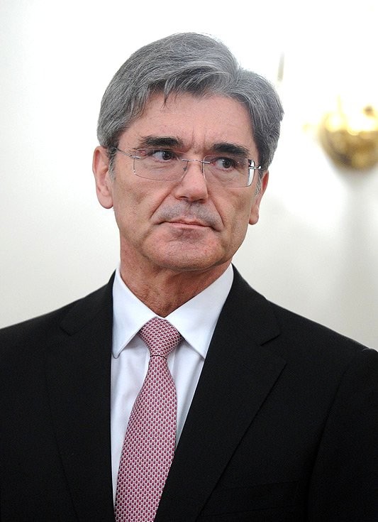 Portrait of Joe Kaeser