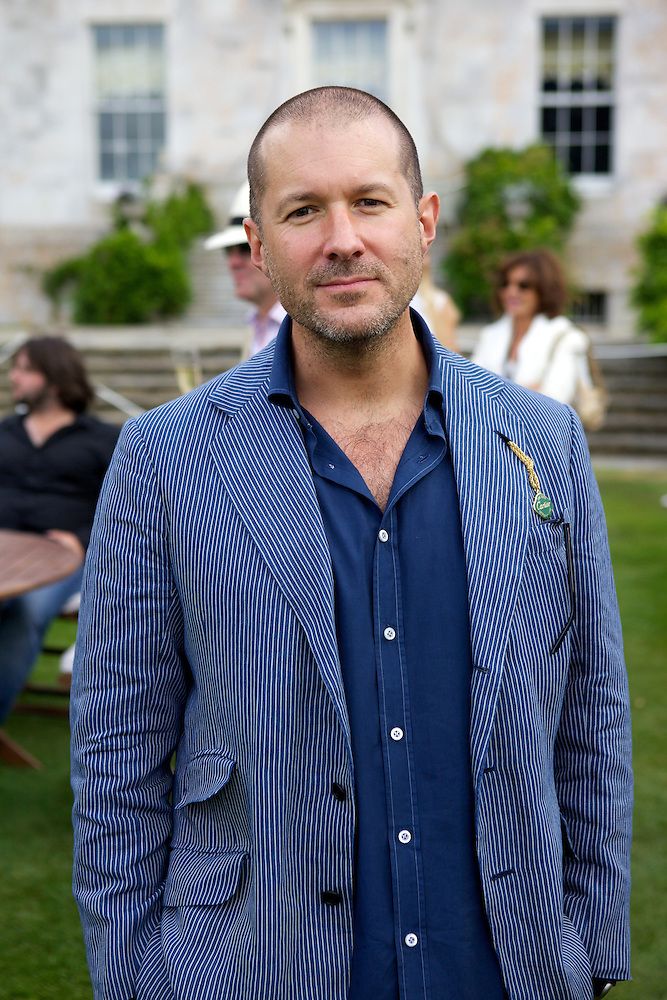 Portrait de Jony Ive