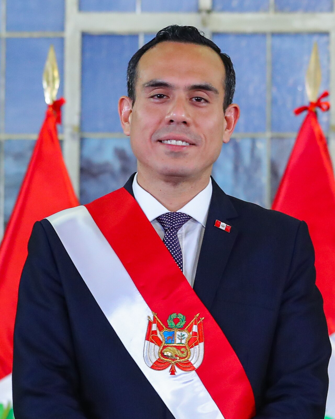 Portrait de José Jerí