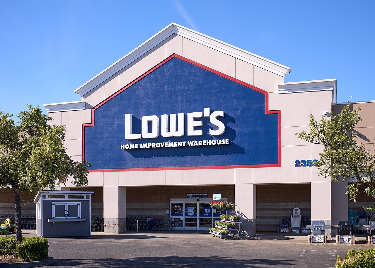 Portrait de Lowe's