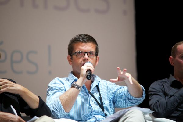 Portrait of Luc Carvounas