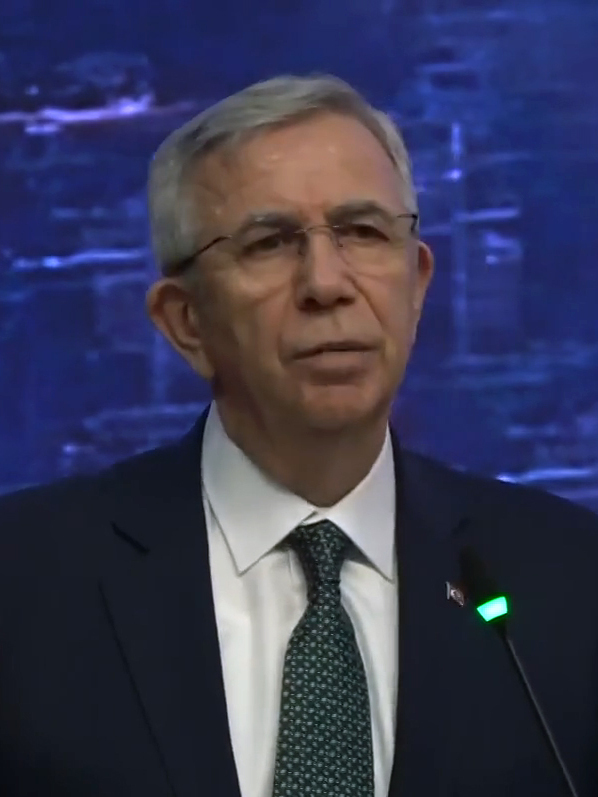 Portrait de Mansur Yavaş