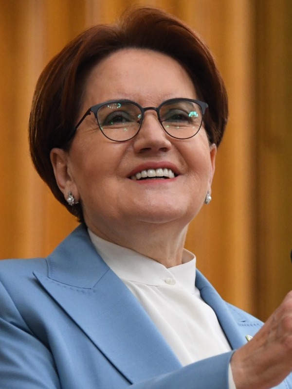 Portrait de Meral Akşener