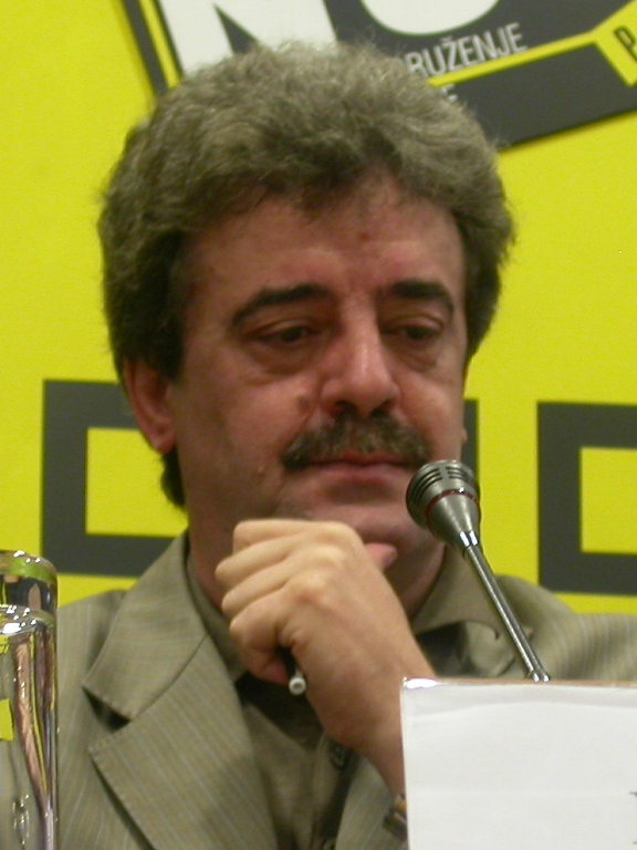 Portrait de Momir Bulatović