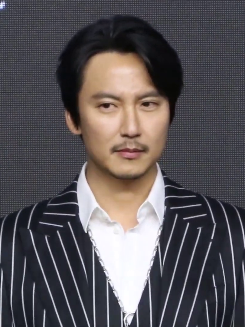 Portrait of Kim Nam-joon