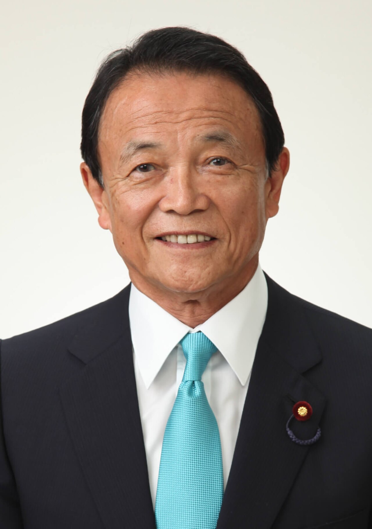 Portrait de Taro Aso