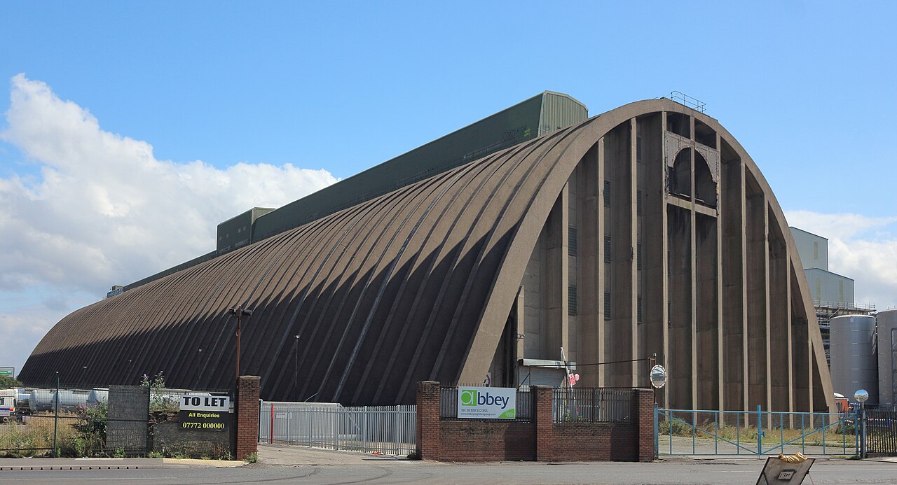 Portrait of Tate & Lyle