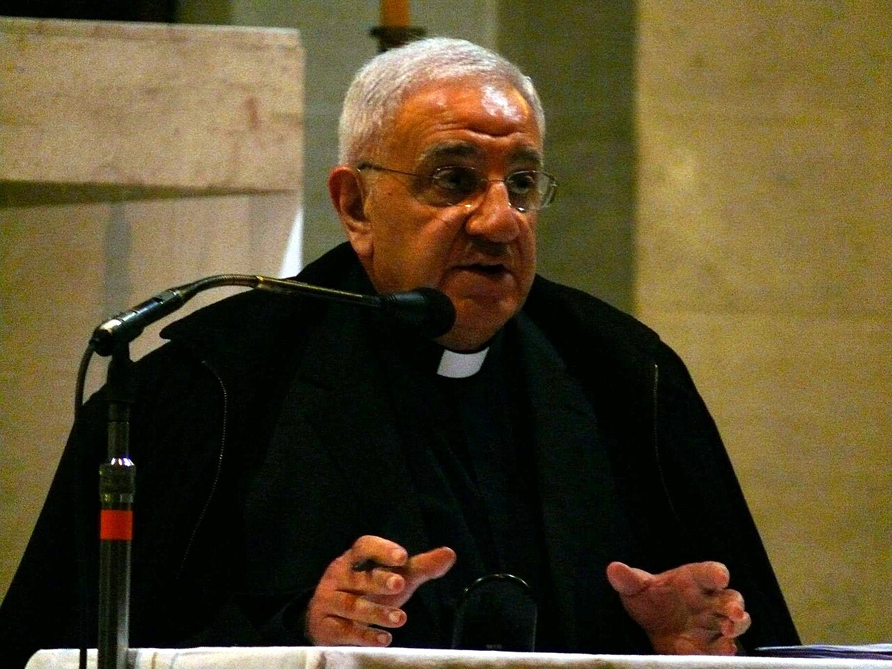 Portrait de Tony Anatrella