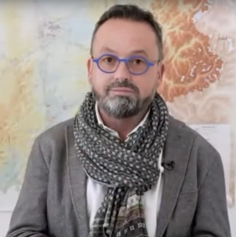 Portrait de Yannick Neuder